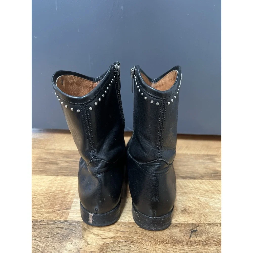 Frye Melissa Studded Short Black Leather Boots Size 8